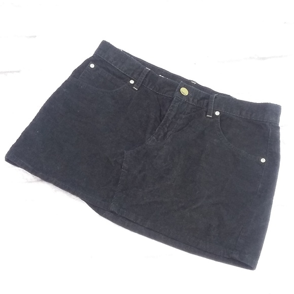 GAP Dresses & Skirts - Gap women's Corduroy skirt mini black 27/4